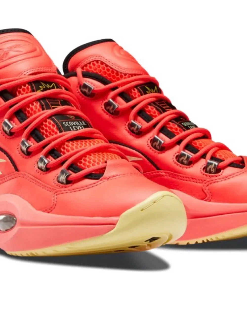 Reebok Hot Ones Pink and Black Men or Boys High-Top Sneakers 7.5